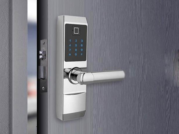 四方台24小时上门开锁公司