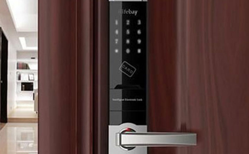 四方台24小时上门开锁公司