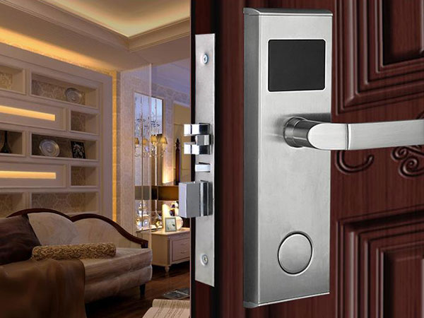 四方台24小时上门开锁公司